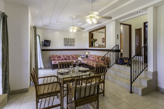 Imagen de la habitación del Hotel Best Western Tamarindo Vista Villas. Foto 18