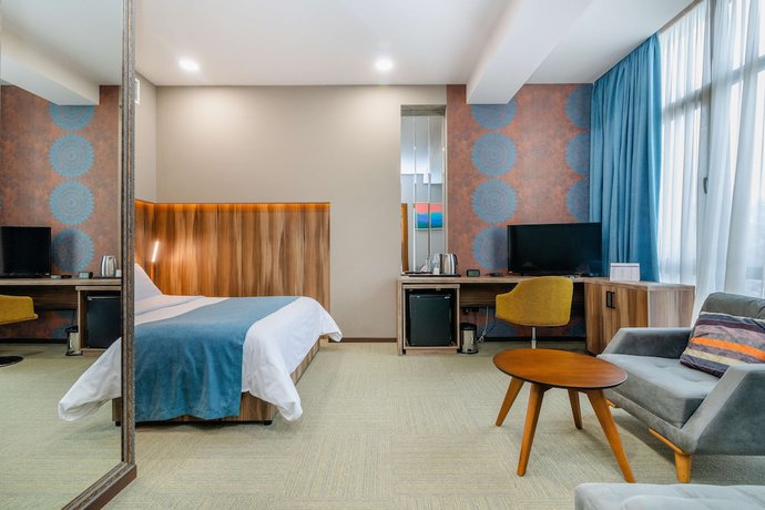 Imagen de la habitación del Hotel Best Western Tbilisi City Center. Foto 11