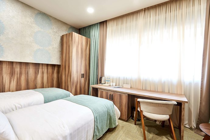 Imagen de la habitación del Hotel Best Western Tbilisi City Center. Foto 18