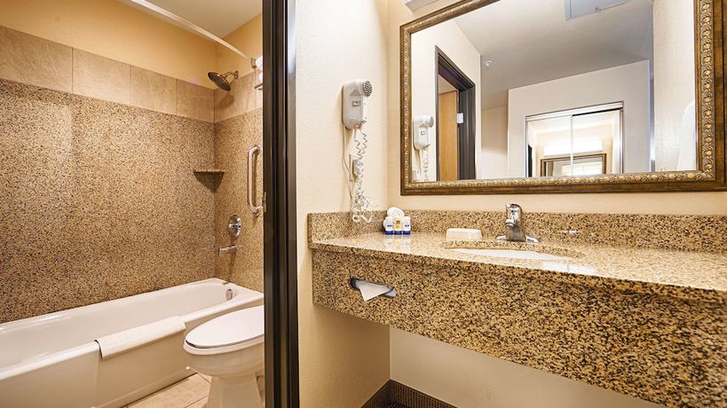 Imagen de la habitación del Hotel Best Western Territorial Inn And Suites. Foto 9