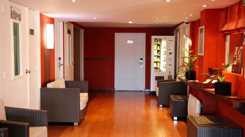 Imagen de los interiores del Hotel Best Western The Hotel Versailles. Foto 18