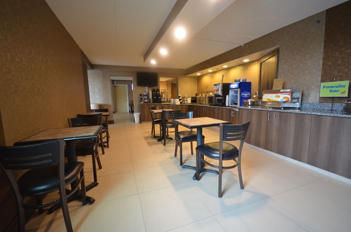 Imagen del bar/restaurante del Hotel Best Western The Inn At Buffalo Airport. Foto 4