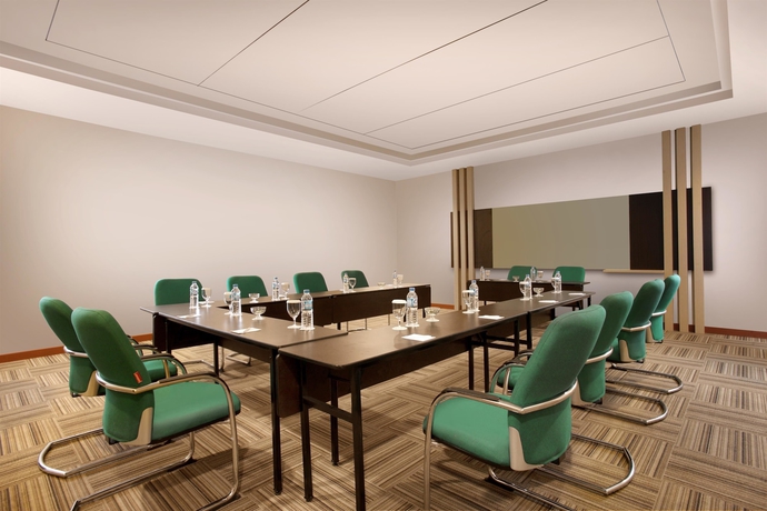 Imagen de los interiores del Hotel Best Western The Lagoon. Foto 11