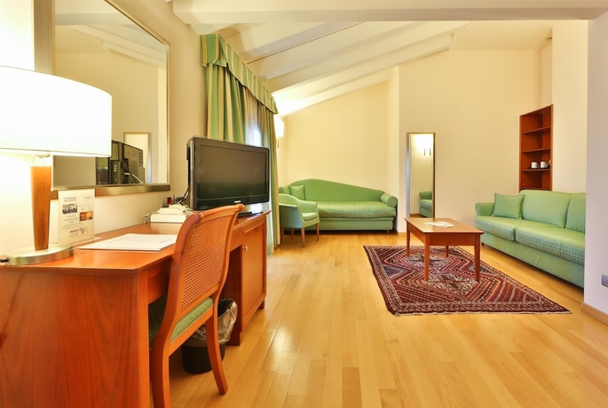 Imagen de la habitación del Hotel Best Western Titian Inn Treviso. Foto 5