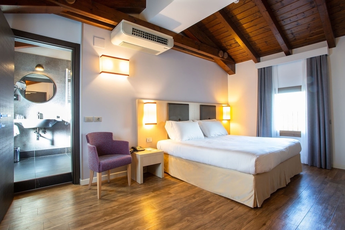 Imagen de la habitación del Hotel Best Western Titian Inn Treviso. Foto 9