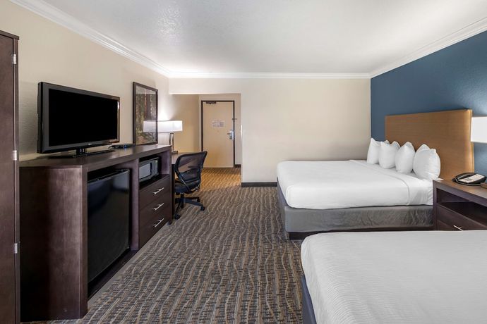 Imagen de la habitación del Hotel Best Western Town And Country Lodge. Foto 5