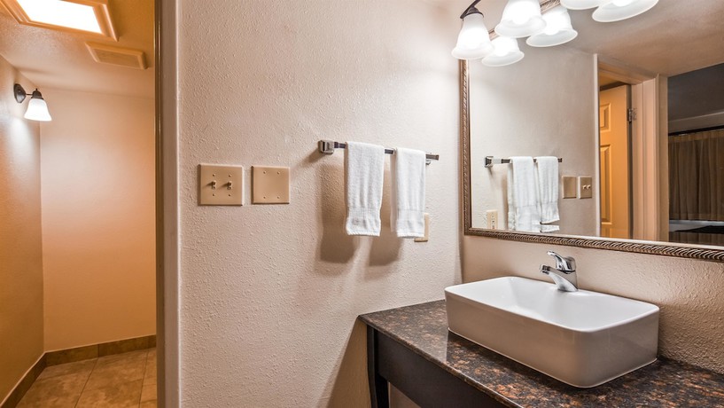 Imagen de la habitación del Hotel Best Western Town House Lodge. Foto 8