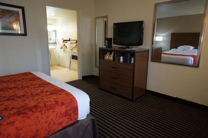 Imagen de la habitación del Hotel Best Western Town House Lodge. Foto 12