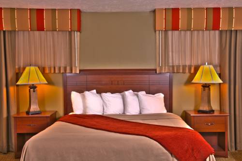 Imagen de la habitación del Hotel Best Western Town and Country Inn. Foto 12