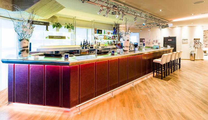 Imagen del bar/restaurante del Hotel Best Western Trier City. Foto 8