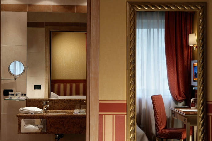 Imagen de la habitación del Hotel Best Western Tritone. Foto 8