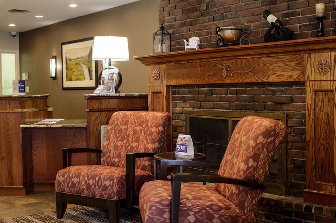 Imagen de los interiores del Hotel Best Western University Inn, CANTON, NY. Foto 17