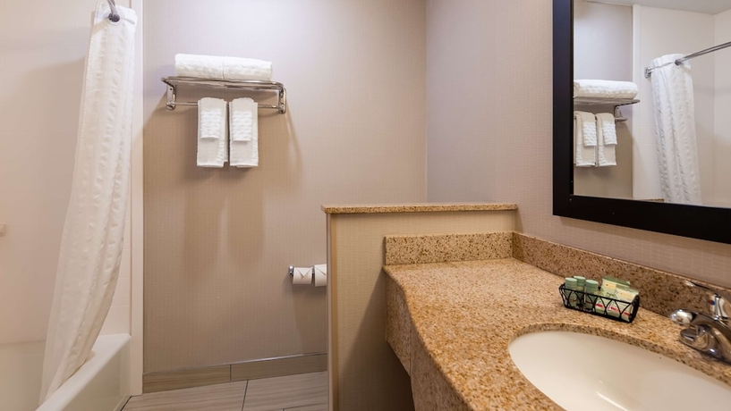 Imagen de la habitación del Hotel Best Western University Inn. Foto 5