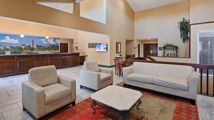 Imagen de los interiores del Hotel Best Western University Inn. Foto 17