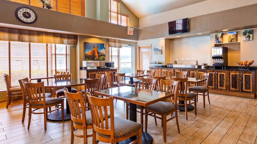 Imagen del bar/restaurante del Hotel Best Western University Inn, Tuscaloosa. Foto 5