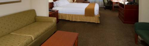 Imagen de la habitación del Hotel Best Western Valencia/six Flags Inn and Suites. Foto 3