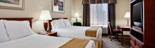 Imagen de la habitación del Hotel Best Western Valencia/six Flags Inn and Suites. Foto 5