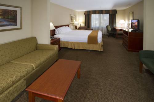 Imagen de la habitación del Hotel Best Western Valencia/six Flags Inn and Suites. Foto 7