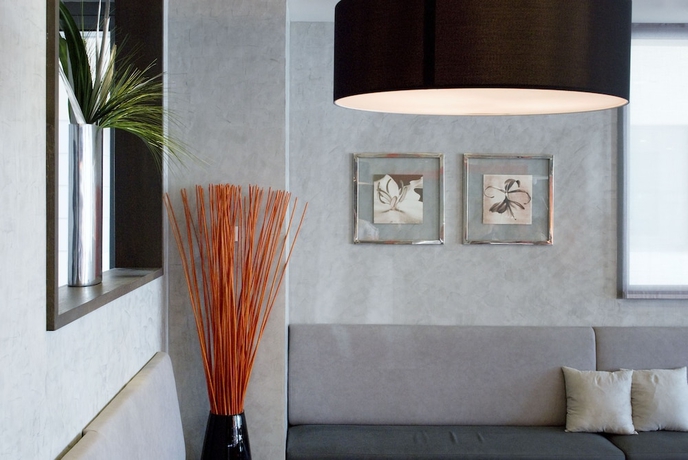 Imagen de los interiores del Hotel Best Western Vieux Port. Foto 18