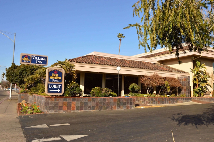 Imagen de los exteriores del Hotel Best Western Village Inn. Foto 12
