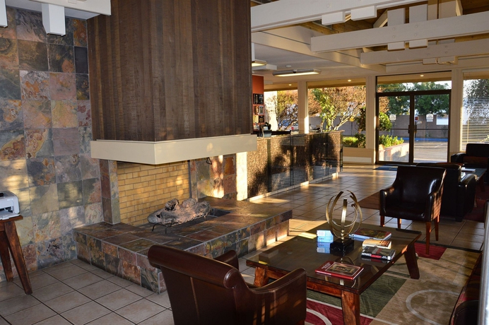 Imagen de los interiores del Hotel Best Western Village Inn. Foto 14