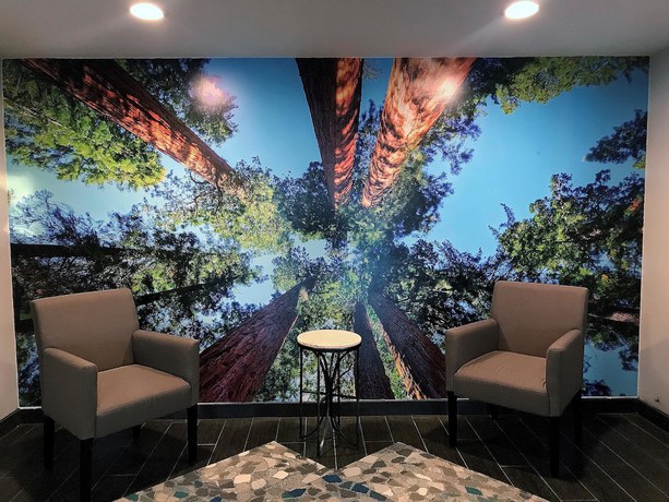 Imagen de los interiores del Hotel Best Western Visalia. Foto 19