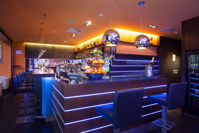 Imagen del bar/restaurante del Hotel Best Western Vista. Foto 5