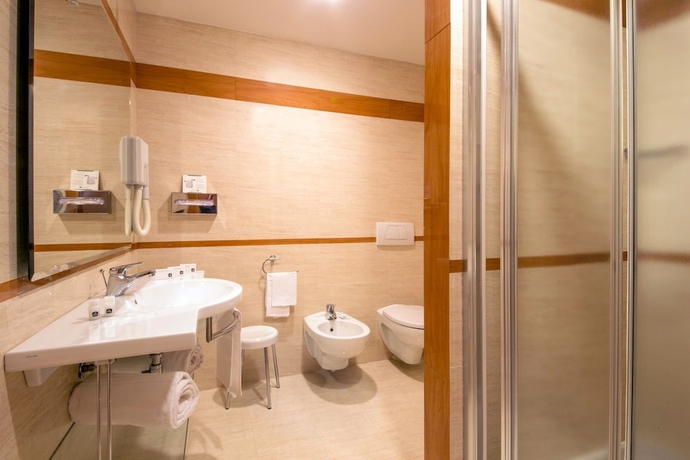 Imagen de la habitación del Hotel Best Western Viterbo. Foto 7