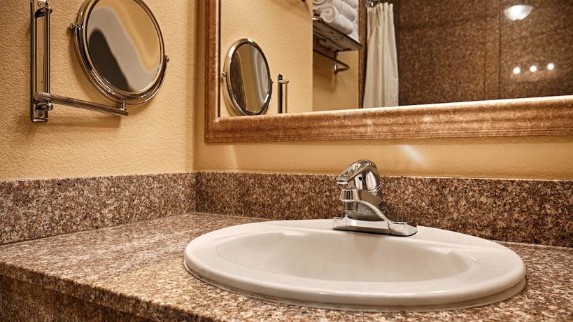 Imagen de la habitación del Hotel Best Western Wakulla Inn And Suites. Foto 8