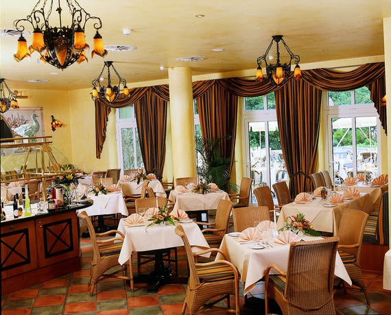 Imagen del bar/restaurante del Hotel Best Western Wein- und Parkhotel Nierstein. Foto 3