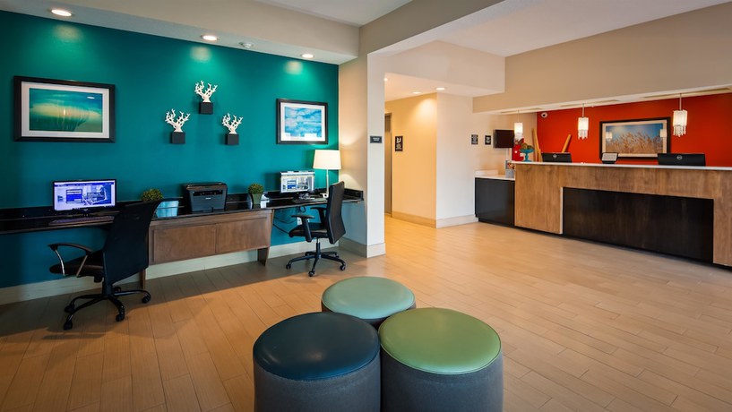 Imagen de los interiores del Hotel Best Western Wesley Chapel. Foto 17
