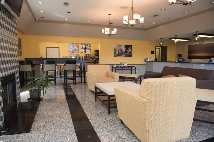 Imagen de los interiores del Hotel Best Western West Monroe Inn. Foto 19