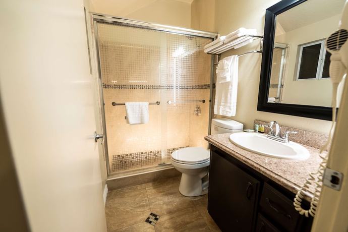 Imagen de la habitación del Hotel Best Western Westminster Inn. Foto 7