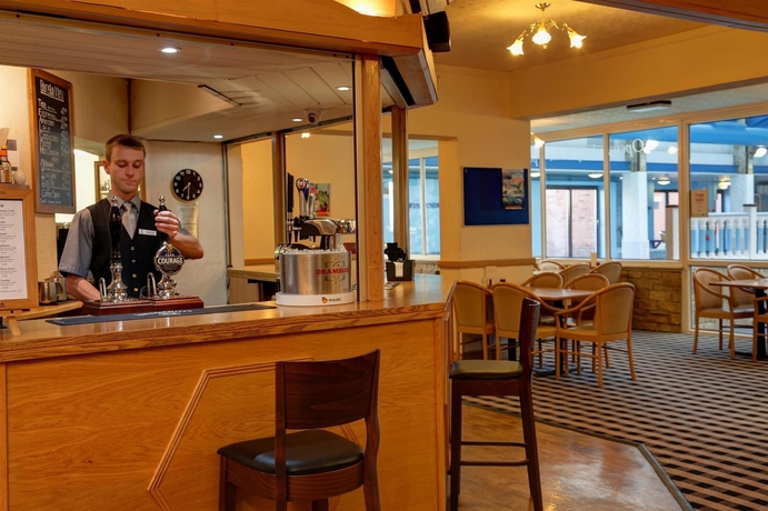Imagen del bar/restaurante del Hotel Best Western Weymouth Rembrandt. Foto 2