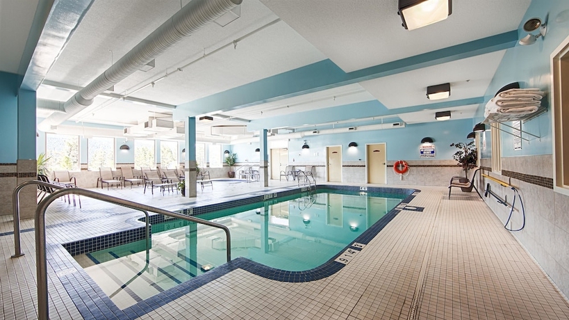 Imagen de la piscina del Hotel Best Western Williams Lake. Foto 18