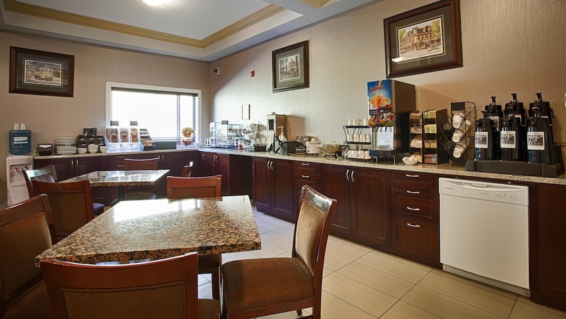 Imagen del bar/restaurante del Hotel Best Western Williams Lake. Foto 2