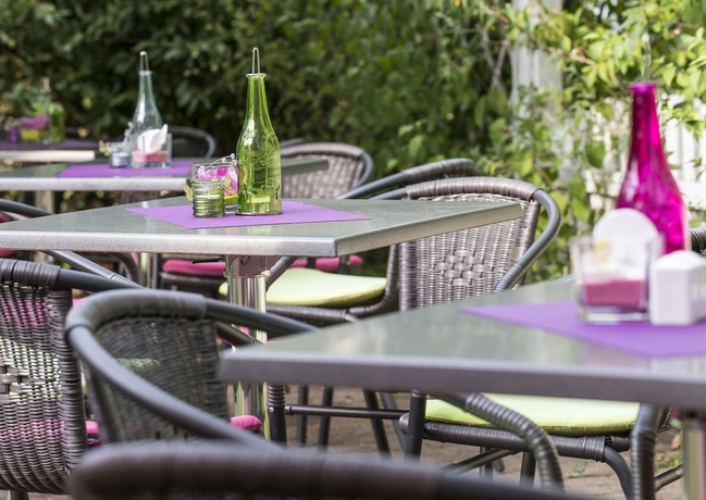 Imagen del bar/restaurante del Hotel Best Western Windorf. Foto 4