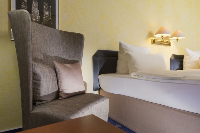 Imagen de la habitación del Hotel Best Western Windorf. Foto 10