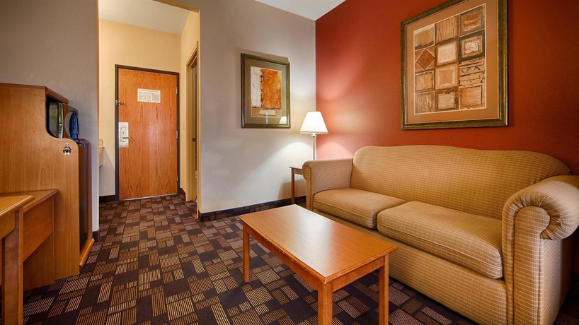 Imagen de los interiores del Hotel Best Western Windsor Pointe and Suites-atandt Center. Foto 13