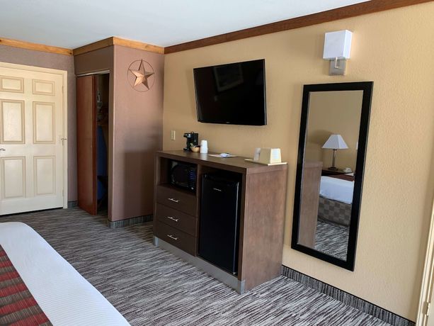 Imagen de la habitación del Hotel Best Western Windwood Inn and Suites. Foto 7