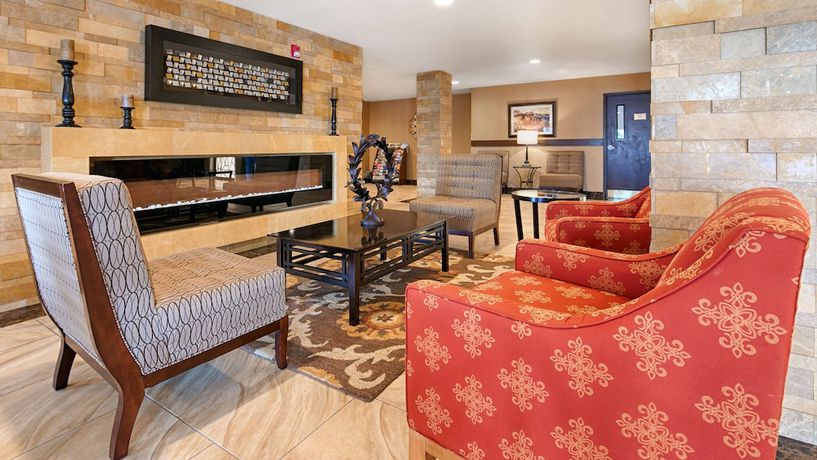 Imagen de los interiores del Hotel Best Western Woodland Inn. Foto 15