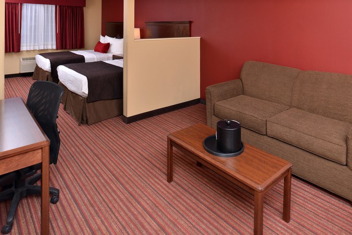 Imagen de la habitación del Hotel Best Western Woodland Inn. Foto 5