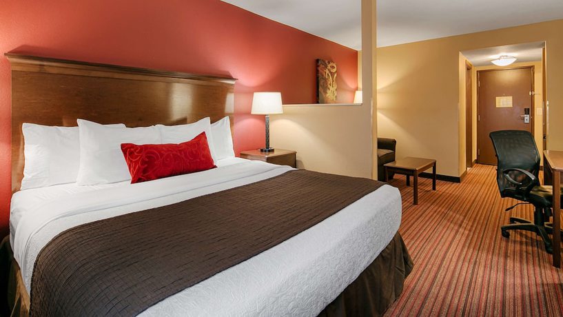 Imagen de la habitación del Hotel Best Western Woodland Inn. Foto 6