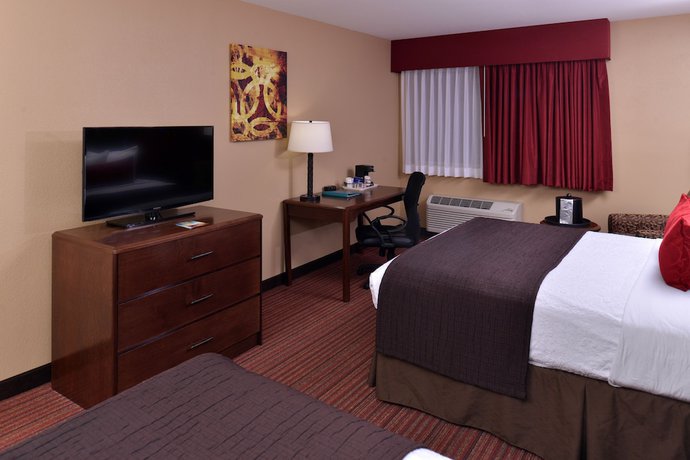 Imagen de la habitación del Hotel Best Western Woodland Inn. Foto 9