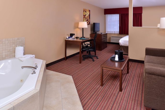 Imagen de la habitación del Hotel Best Western Woodland Inn. Foto 10