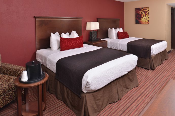 Imagen de la habitación del Hotel Best Western Woodland Inn. Foto 11