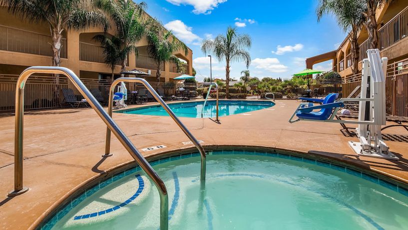 Imagen de la piscina del Hotel Best Western Yuba City Inn. Foto 20