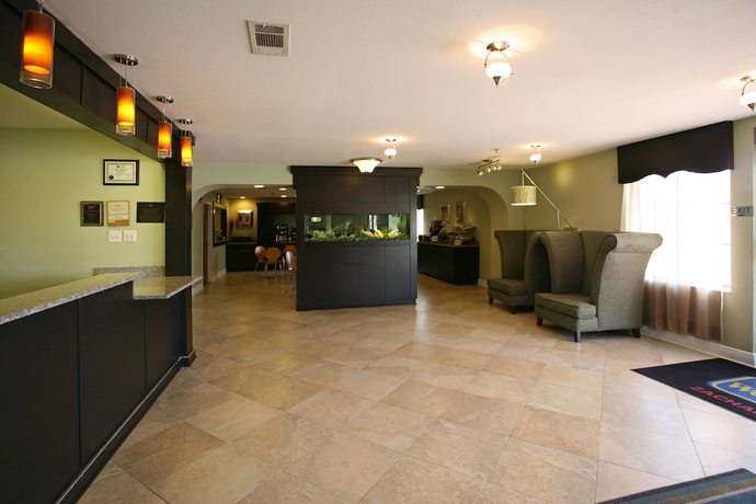 Imagen de los interiores del Hotel Best Western Zachary Inn. Foto 18