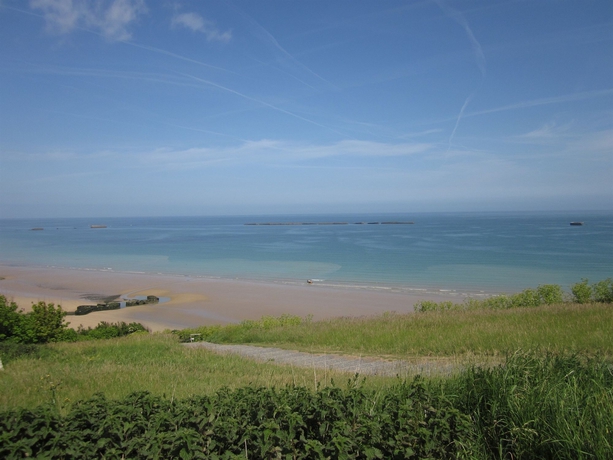 Imagen de los exteriores del Hotel Best Western de la plage Normandie. Foto 9