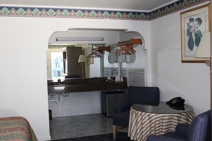 Imagen de la habitación del Hotel Best Whittier Inn. Foto 11